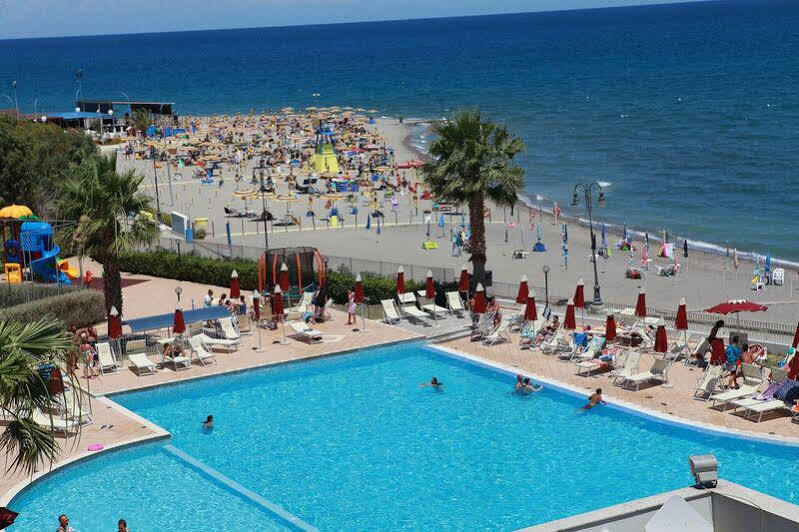 Club Esse Costa Dello Jonio Hotel Mandatoriccio Marina Luaran gambar